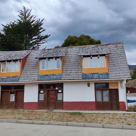 Hosteria Huemules Puerto Guadal Eksteriør bilde