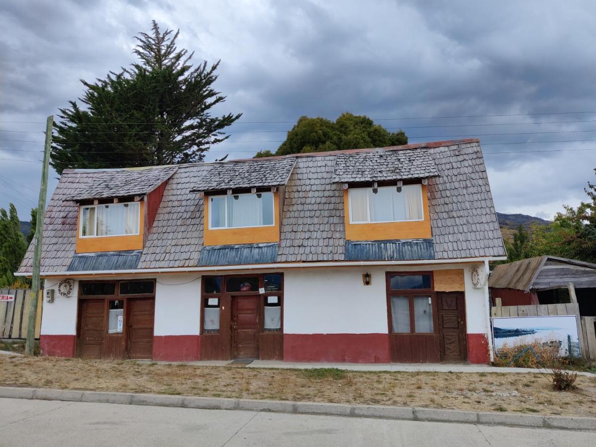 Hosteria Huemules Puerto Guadal Eksteriør bilde