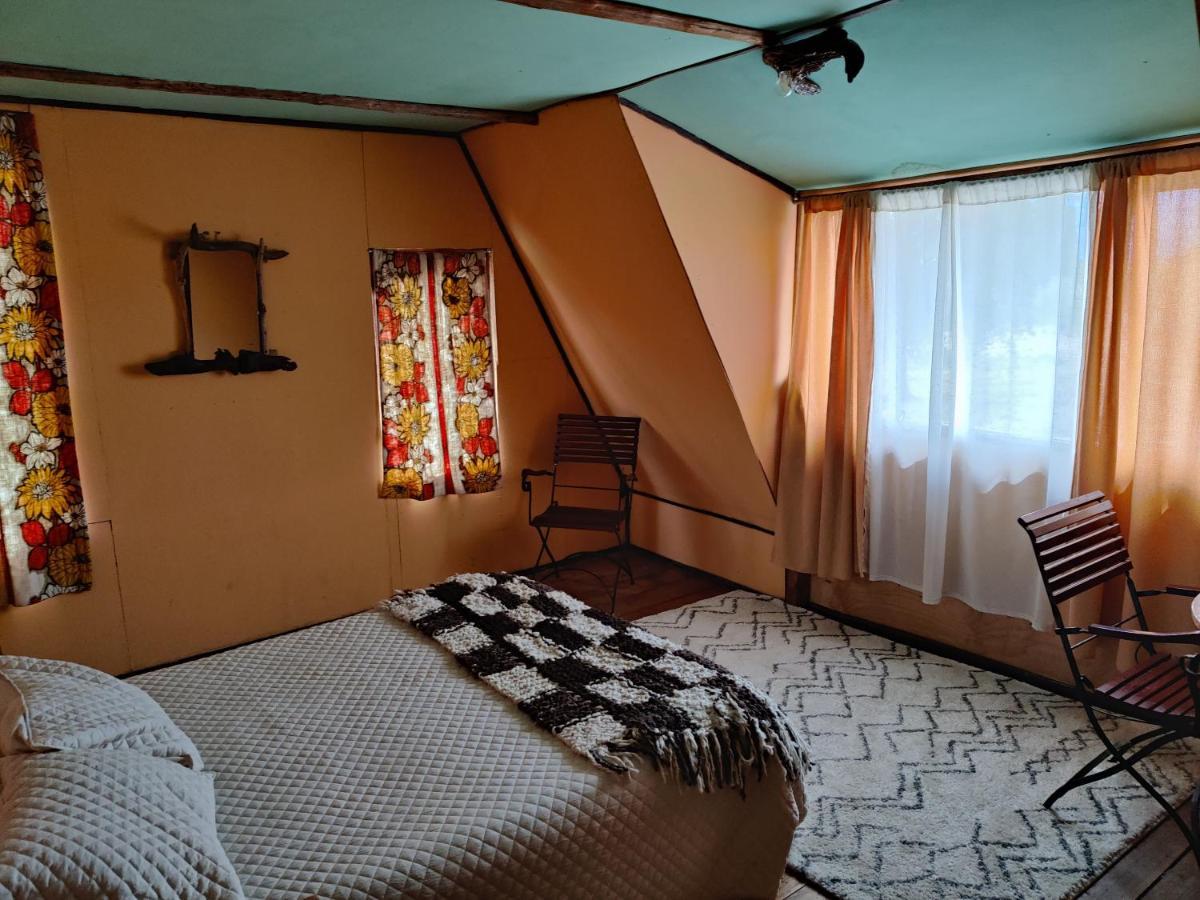 Hosteria Huemules Puerto Guadal Eksteriør bilde